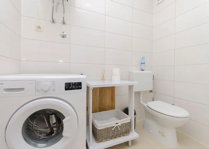 アパート Quokka Tribalj